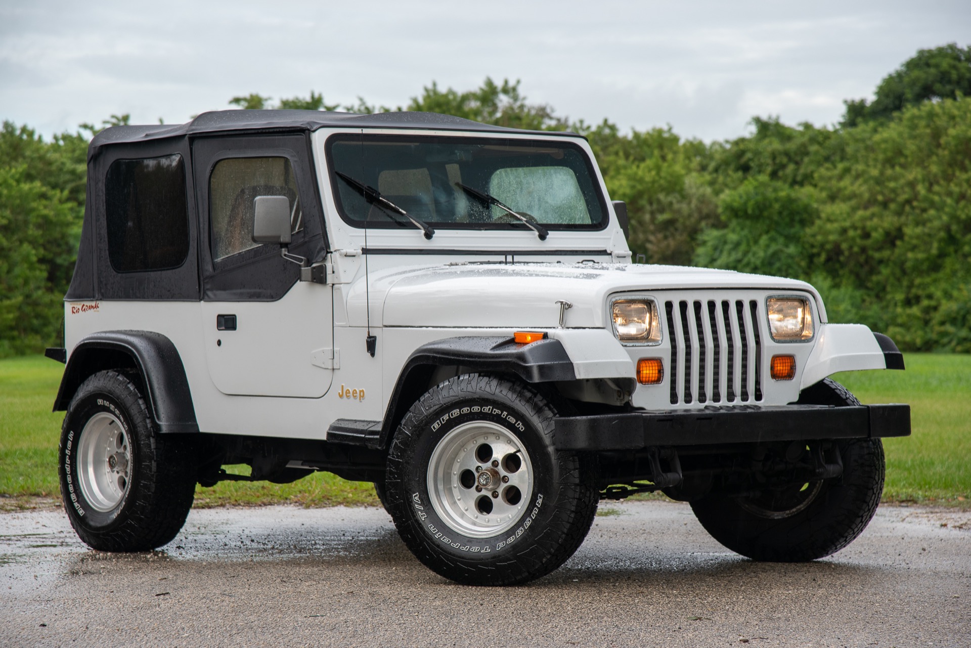 Pre-Owned 1995 Jeep Wrangler Rio Grande For Sale (Sold) | VB