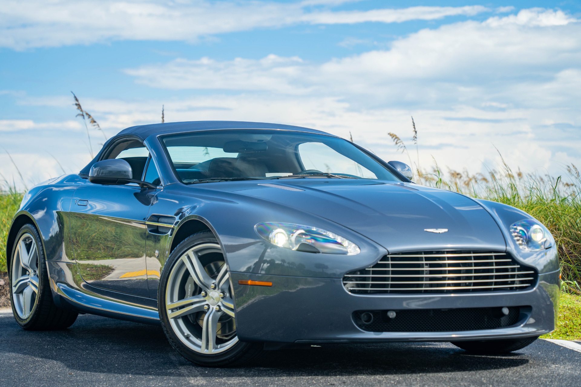 Pre-Owned 2010 Aston Martin V8 Vantage Roadster For Sale (Sold