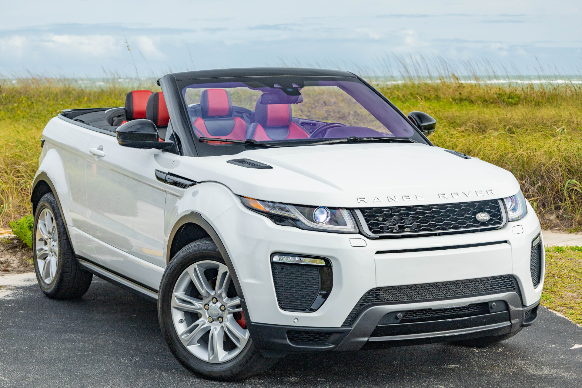 Used range deals rover evoque convertible